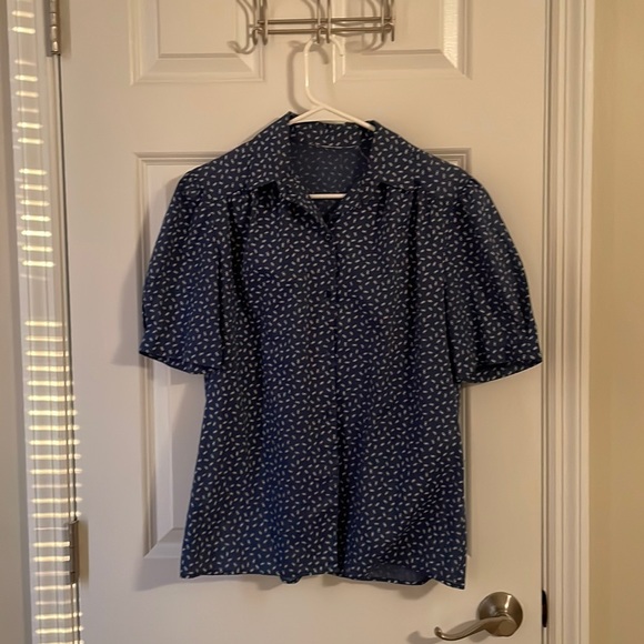 Lightweight navy patterned blouse - Picture 2 of 2